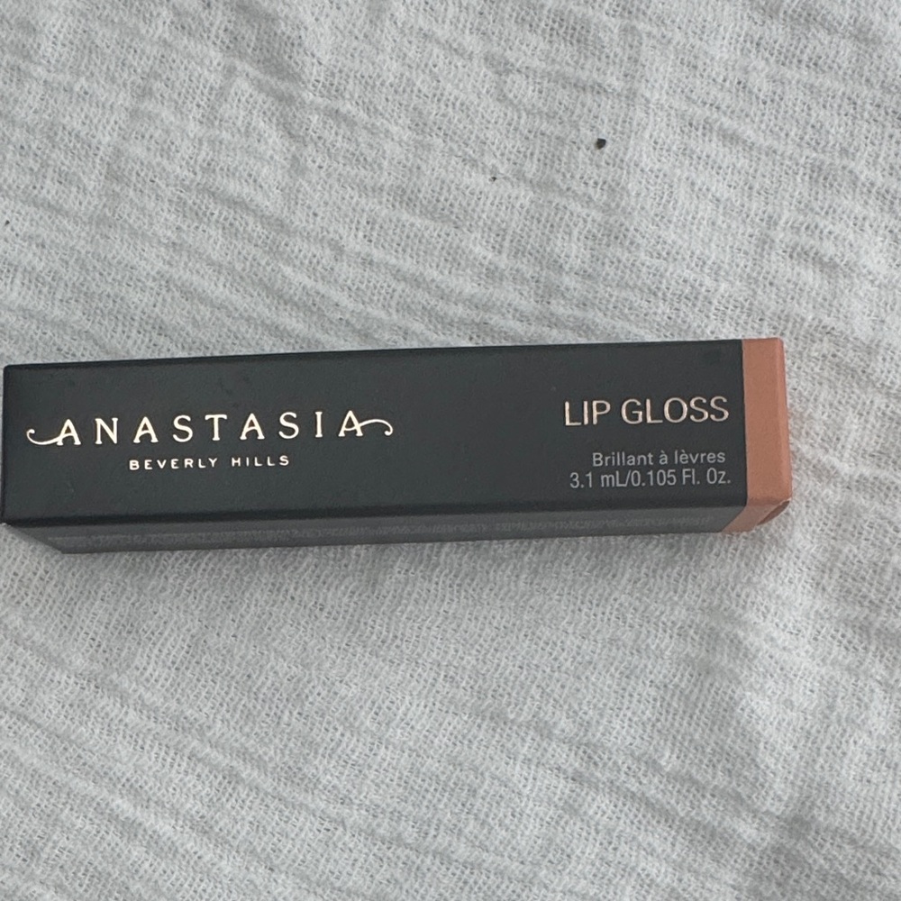 Anastasia Beverly Hills Lip Gloss in Black and Tan